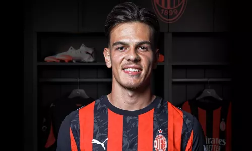 Милан, Тоттенхэм