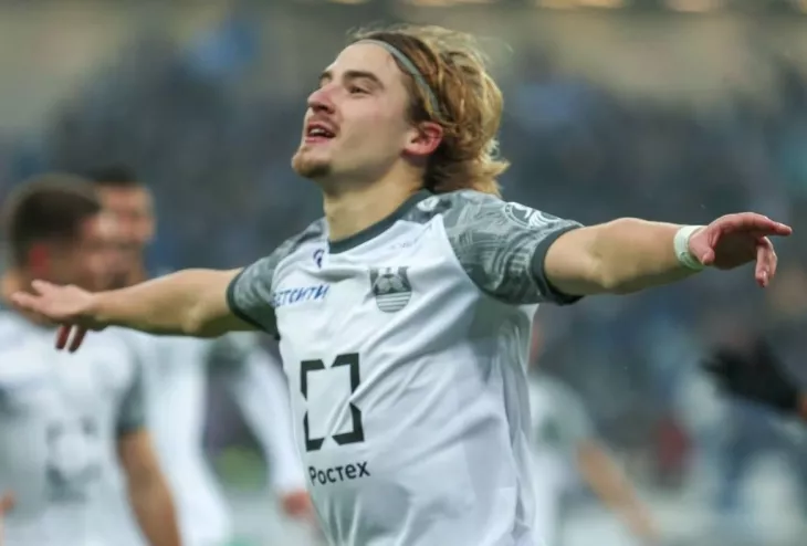 ФК Балтика, ФК Ахмат