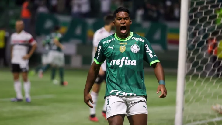 Манчестер Юнайтед, Астон Вилла