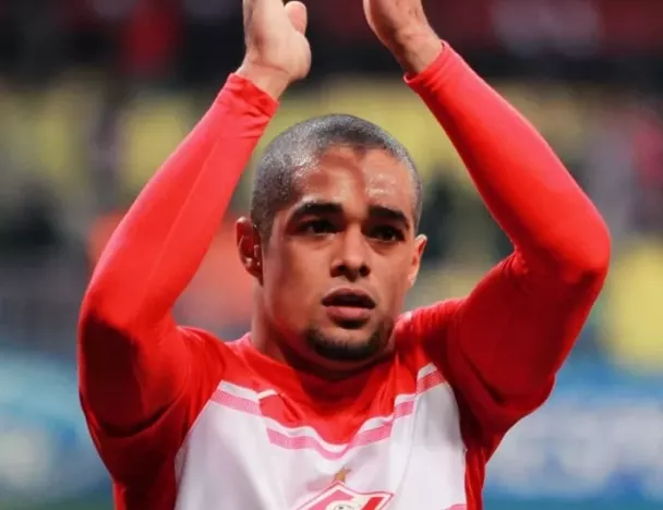 ФК Спартак Москва, Ари