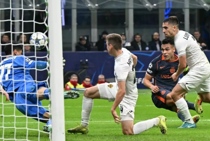 Интер, Кайрат