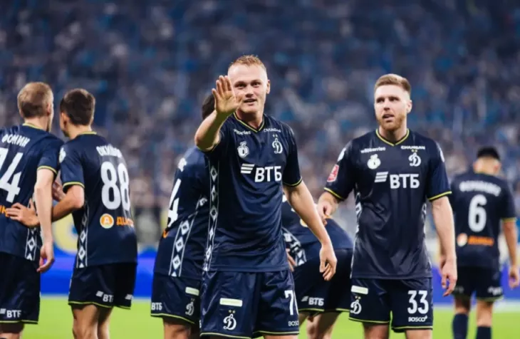 ФК Динамо Москва, ФК Акрон