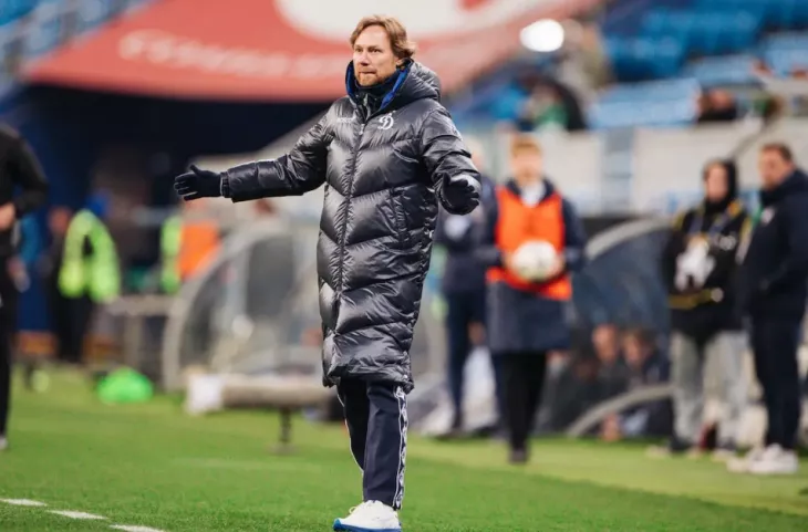 ФК Динамо Москва, ФК Акрон