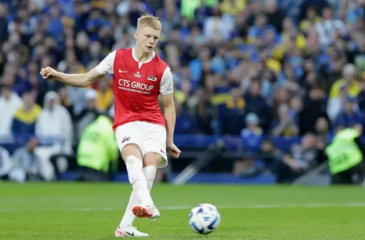 АЗ Алкмаар, Ньюкасл