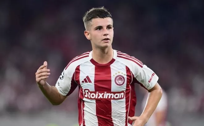 Манчестер Юнайтед, Олимпиакос