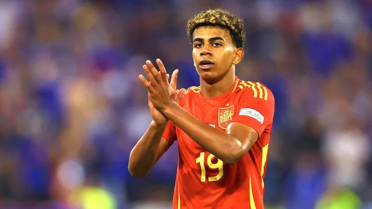 Барселона, Ламин Ямаль