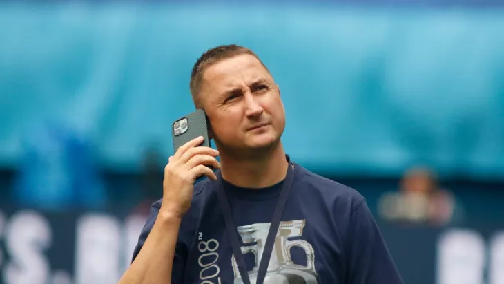 Владимир Быстров, Дик Адвокаат