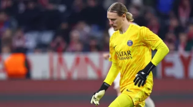 ПСЖ, Матвей Сафонов