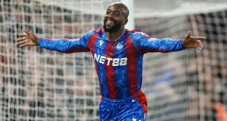 Кристал Пэлас, Милан