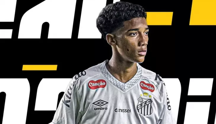 Манчестер Юнайтед, Сантос