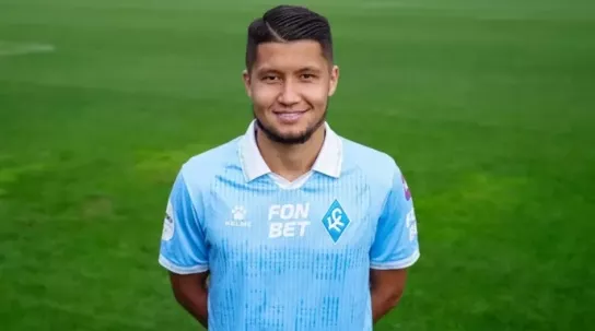 ФК Крылья Советов, ФК Зенит