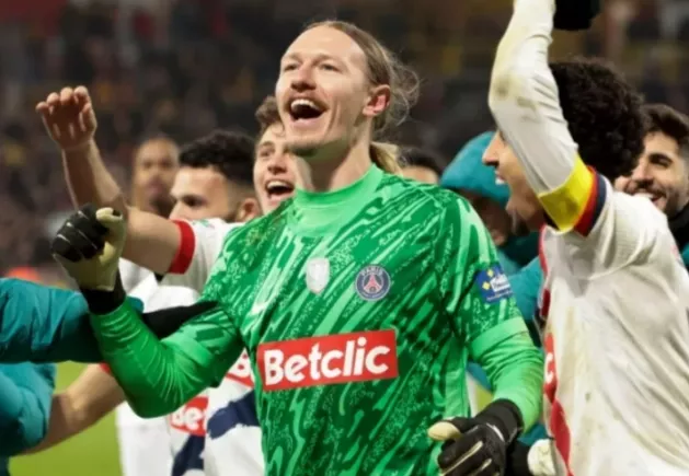 ПСЖ, Монако