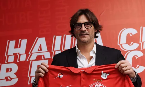 ФК Спартак Москва, Дженоа