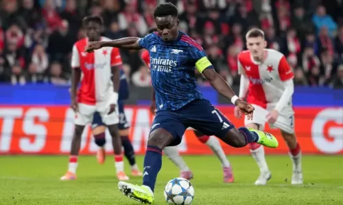 Арсенал, Славия