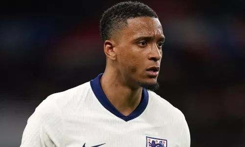 Ливерпуль, Астон Вилла