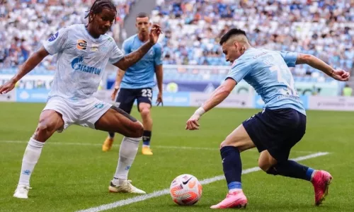 ФК Крылья Советов, ФК Зенит