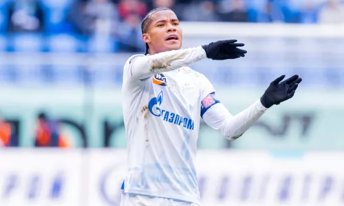 ФК Зенит, ФК Крылья Советов