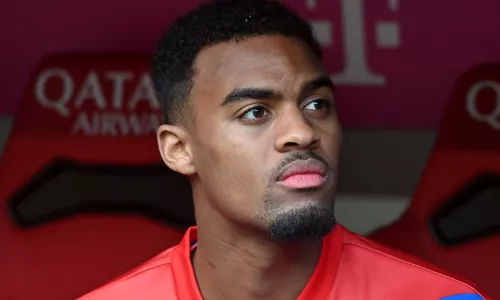 Барселона, Ливерпуль