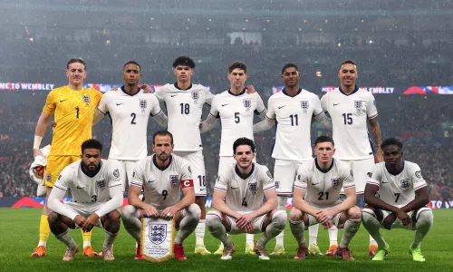 Сборная Англии, Сборная Сербии