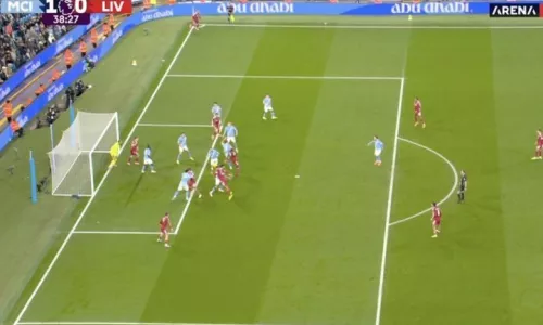 Ливерпуль, Манчестер Сити