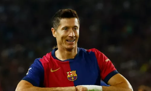 Барселона, Роберт Левандовски