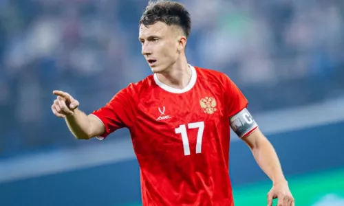 Валерий Карпин, Максим Глушенков