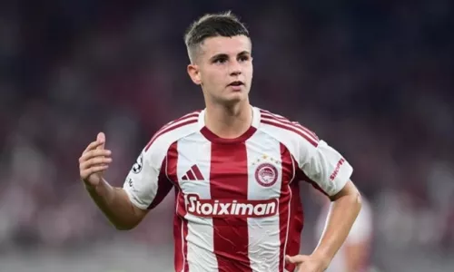 Манчестер Юнайтед, Олимпиакос