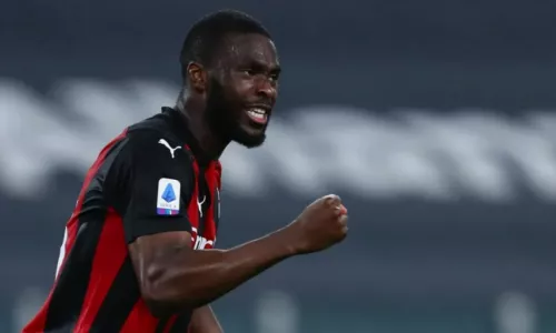 Милан, Фикайо Томори