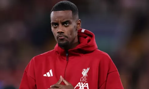 Ливерпуль, Александер Исак