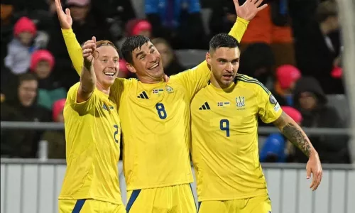 Сборная Украины, Сборная Исландии