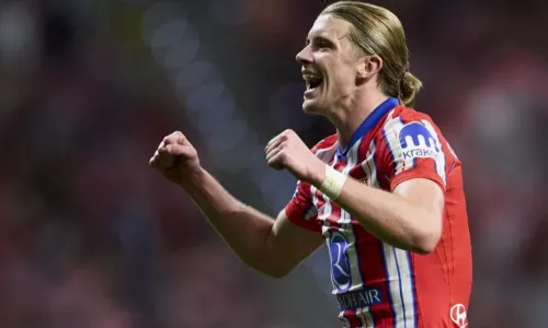 Манчестер Юнайтед, Атлетико