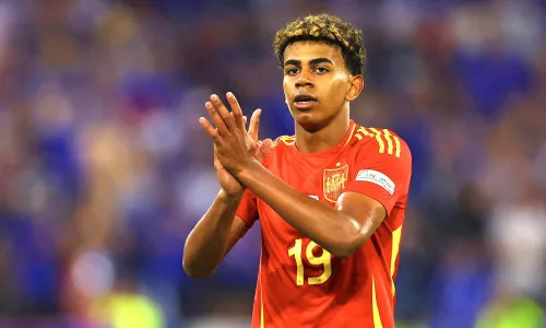 Барселона, Ламин Ямаль