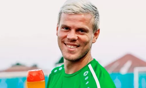 Александр Кокорин, Арис