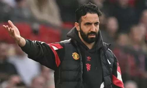 Манчестер Юнайтед, Ренн