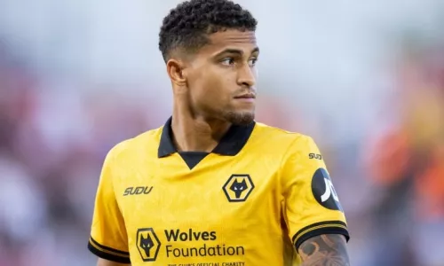 Манчестер Юнайтед, Вулверхэмптон