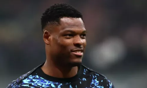 Интер, Дензел Дюмфрис