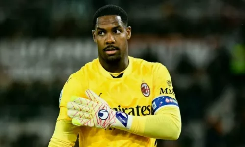 Милан, Ювентус