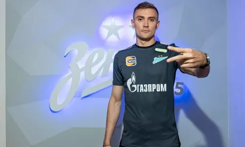 ФК Зенит, Евгений Латышонок