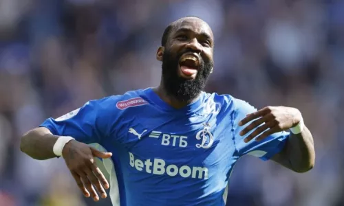 ФК Динамо Москва, Муми Нгамале