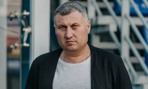 ФК Акрон, ФК Пари НН