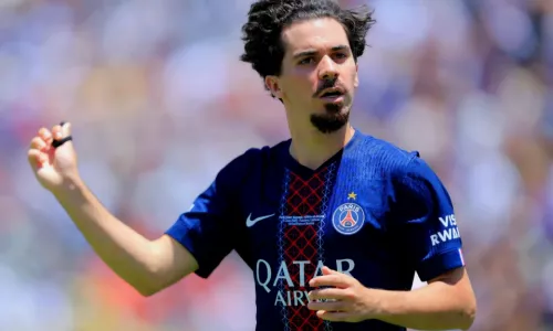 Ливерпуль, ПСЖ