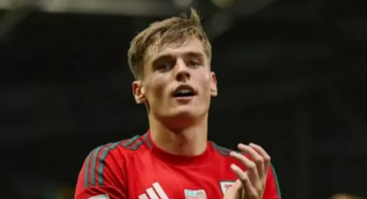 Ливерпуль, Челси