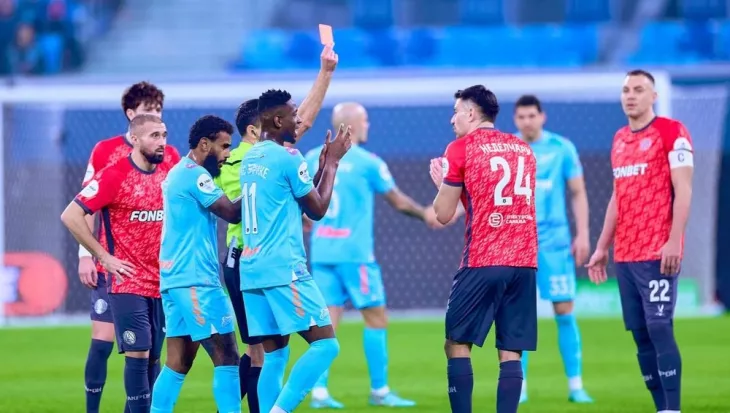 ФК Зенит, ФК Акрон