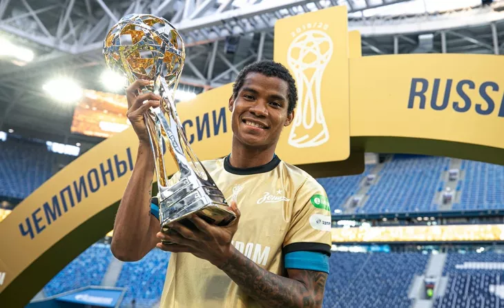 ФК Зенит, ФК Акрон