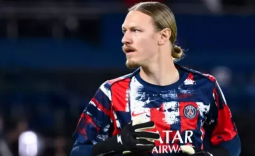 ПСЖ, Матвей Сафонов