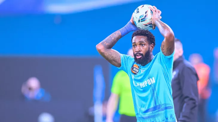 ФК Зенит, Крузейро