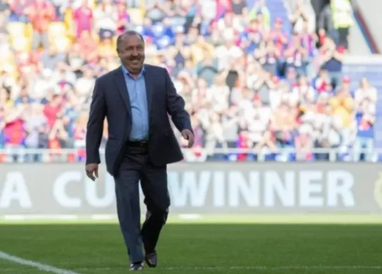 ФК Динамо Москва, Валерий Газзаев