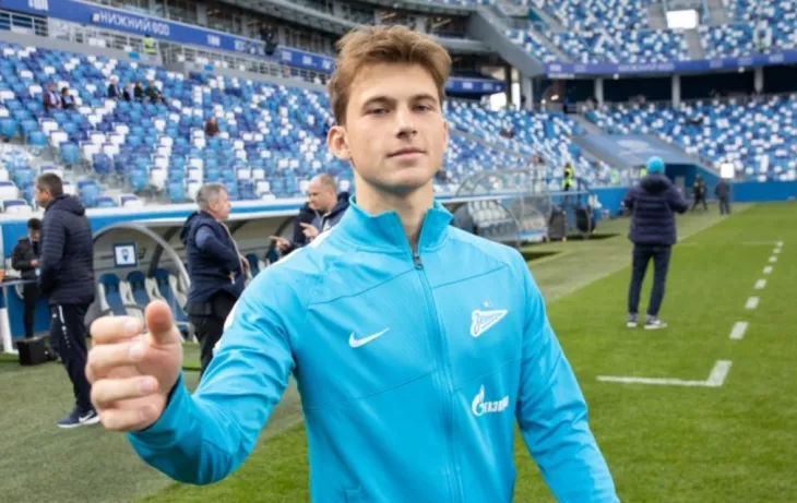 ФК Зенит, ФК Крылья Советов