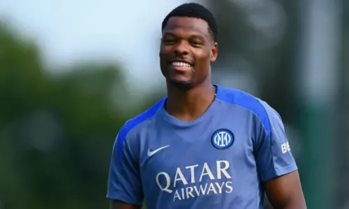 Интер, Дензел Дюмфрис