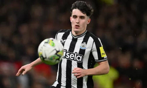 Манчестер Сити, Ньюкасл